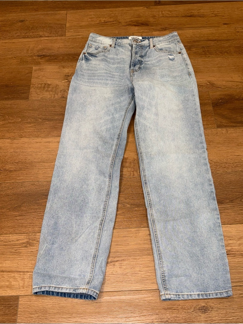 High Rise Button Fly Light Wash Denim Jeans 28 Straight Leg Everyday Distressed